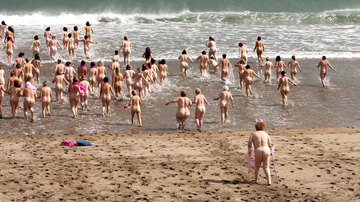 Нудиские Пляжи В России Фото Девушек